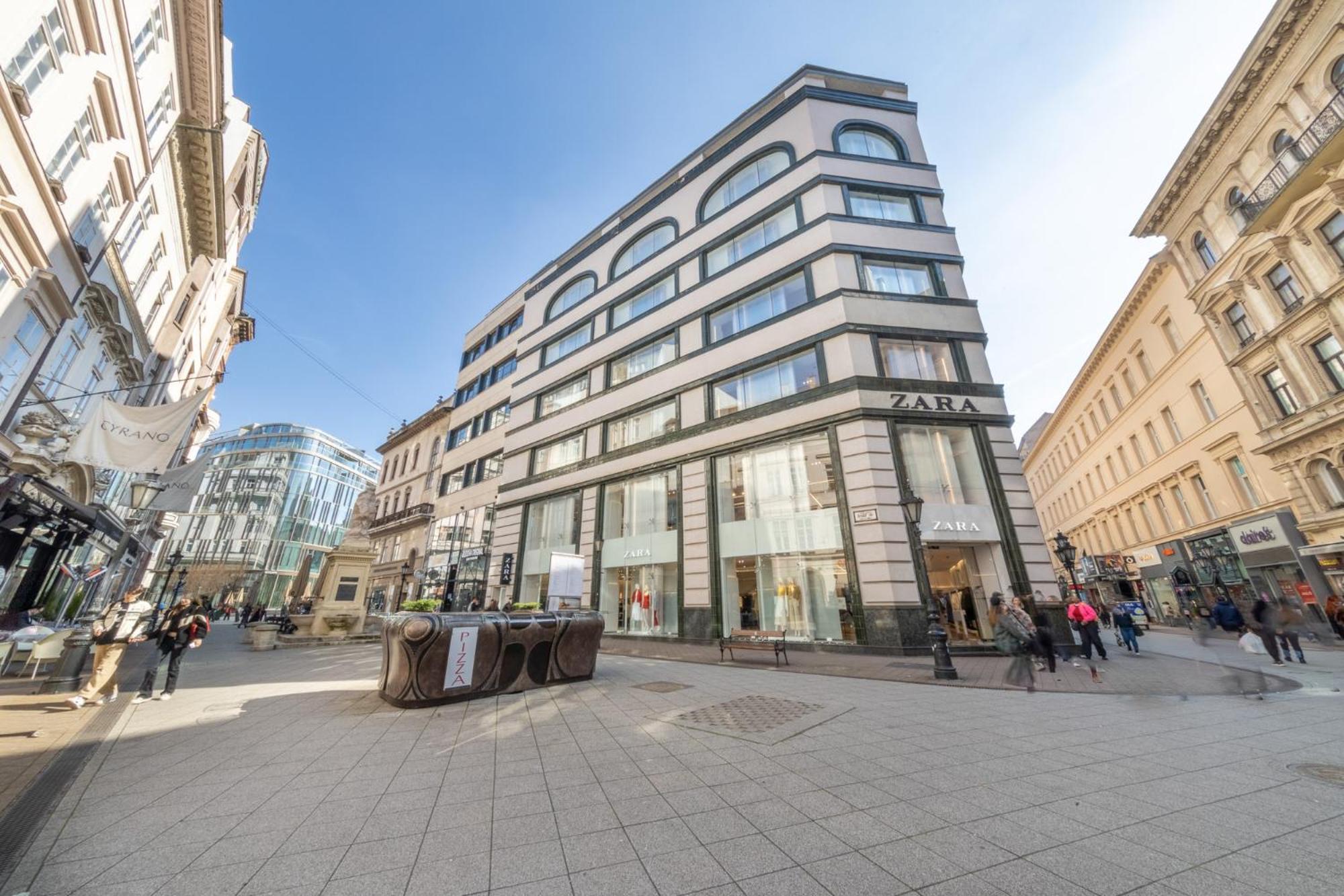 Valentina Apartment In Citycenter Budapeste Exterior foto